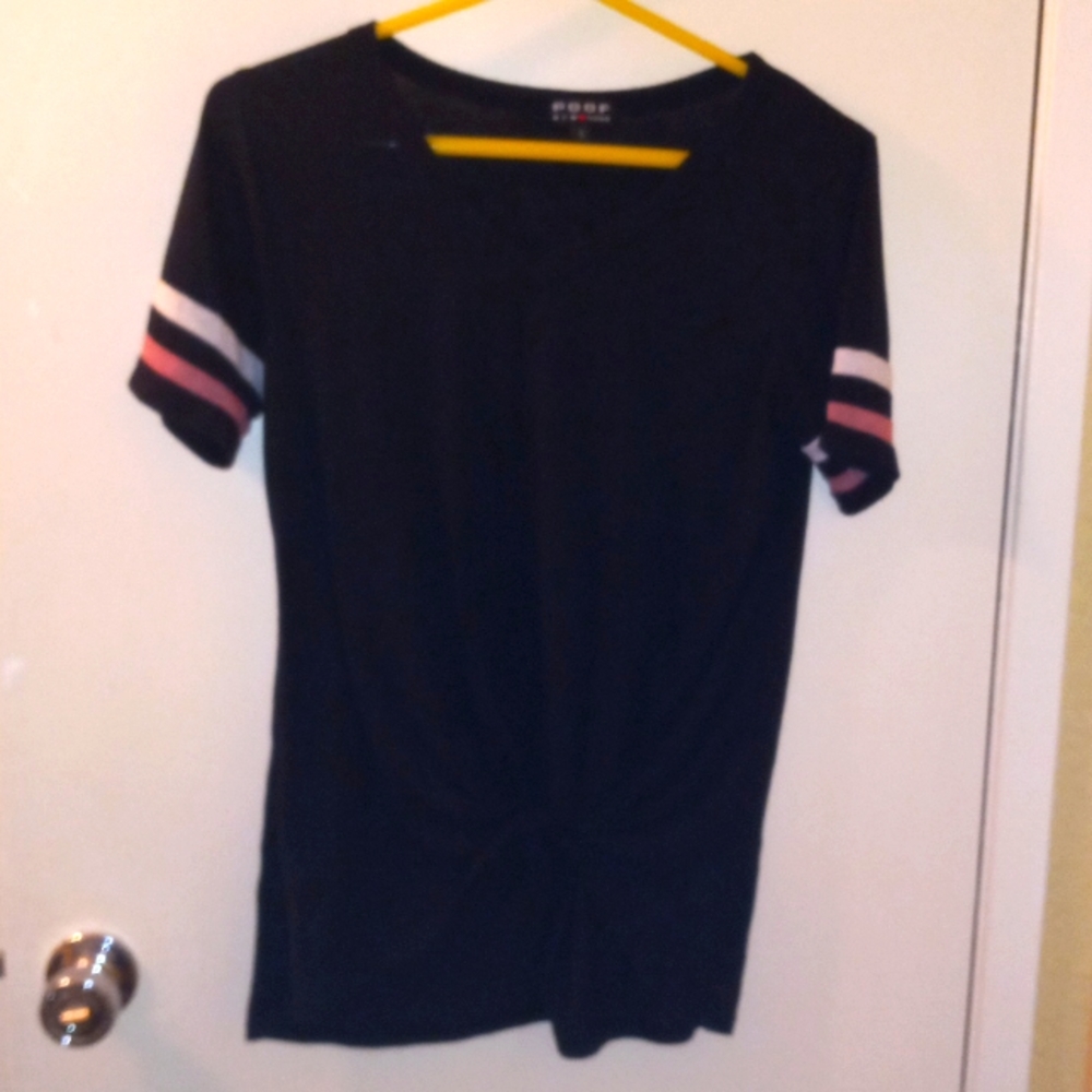 Women's Blouse Tied
